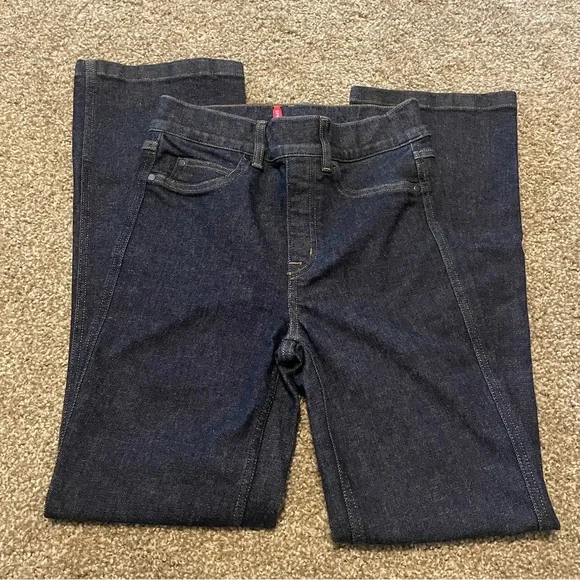 Spanx Kick Flare pull on jeans small - Picture 2 of 5